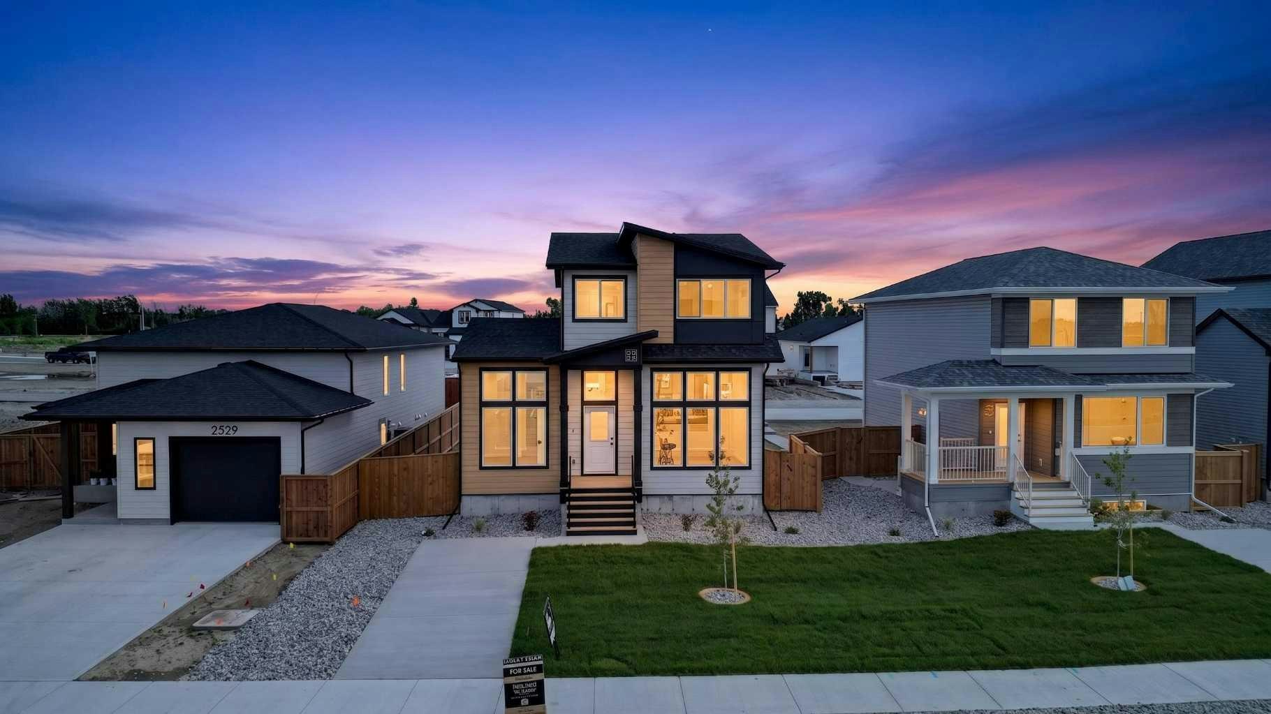 2533 16 Avenue, Lethbridge, AB, T1M 0G7