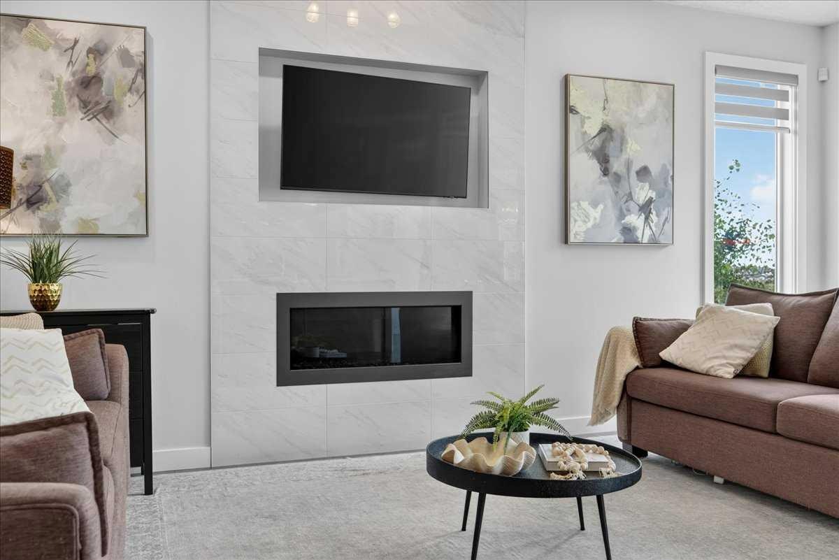 546 Sherwood Boulevard NW, Calgary, AB, T3R 0R7 - 9