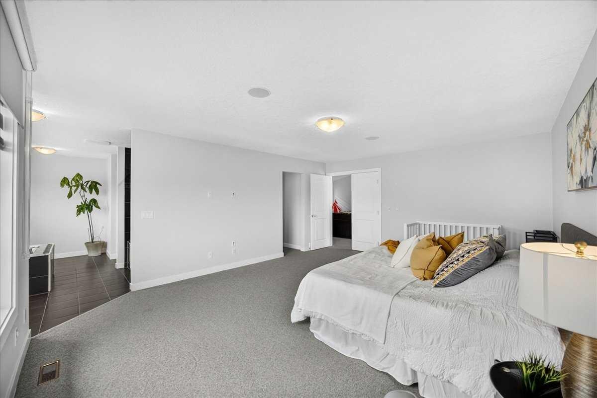 546 Sherwood Boulevard NW, Calgary, AB, T3R 0R7 - 23
