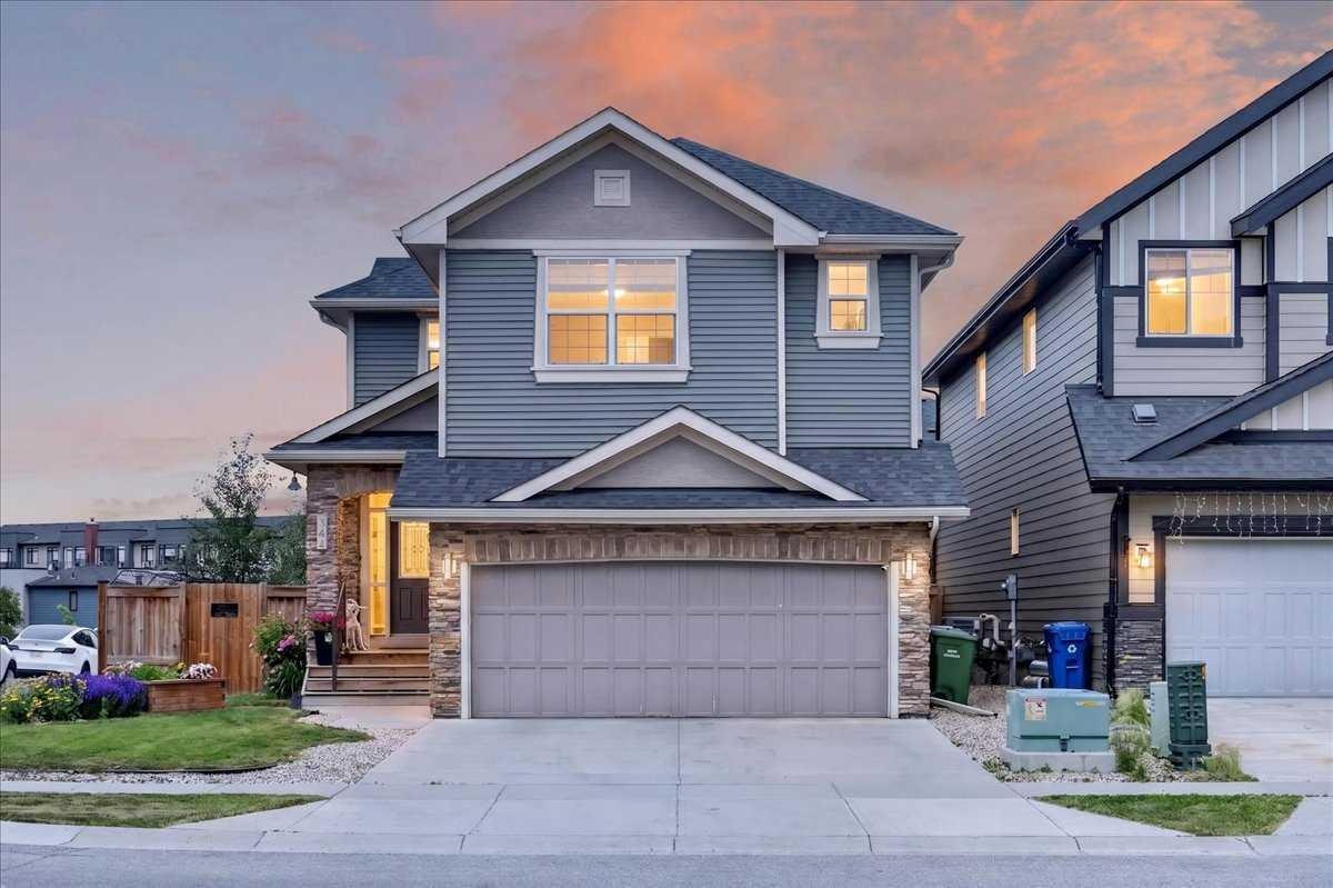 546 Sherwood Boulevard NW, Calgary, AB, T3R 0R7