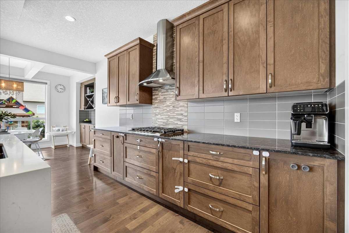 546 Sherwood Boulevard NW, Calgary, AB, T3R 0R7 - 14