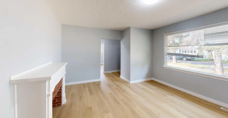 537 12c Street N, Lethbridge, AB, T1H 2N4 - 6
