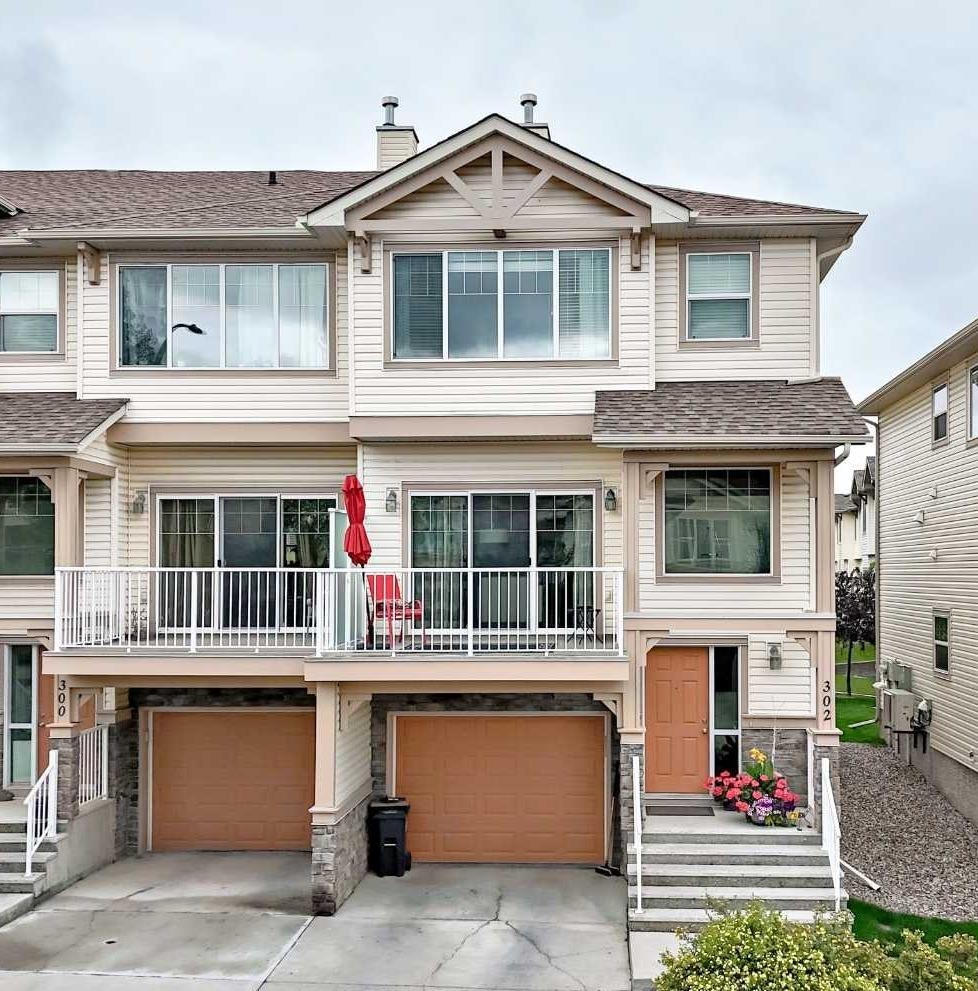 302 Sunset Point, Cochrane, AB, T4C 0K9