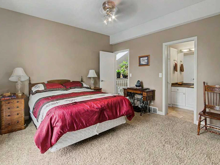 43 Riverside Road SE, Calgary, AB, T2C 3T9 - 22