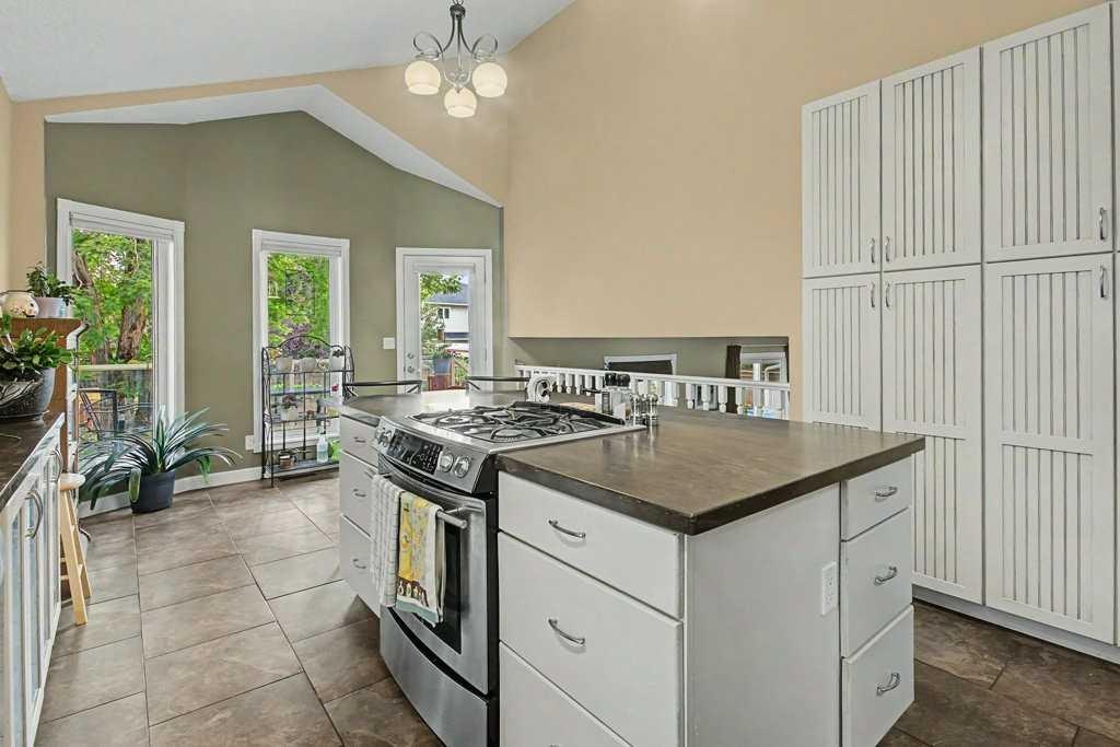 43 Riverside Road SE - 5