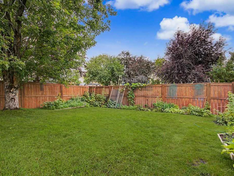 43 Riverside Road SE, Calgary, AB, T2C 3T9 - 30