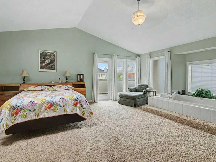 43 Riverside Road SE, Calgary, AB, T2C 3T9 - 14