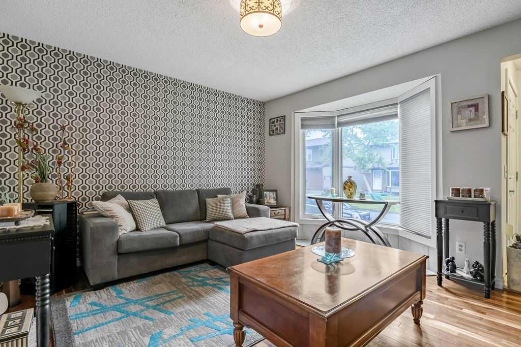 114-6103 Madigan Drive NE, Calgary, AB, T2A 5K9