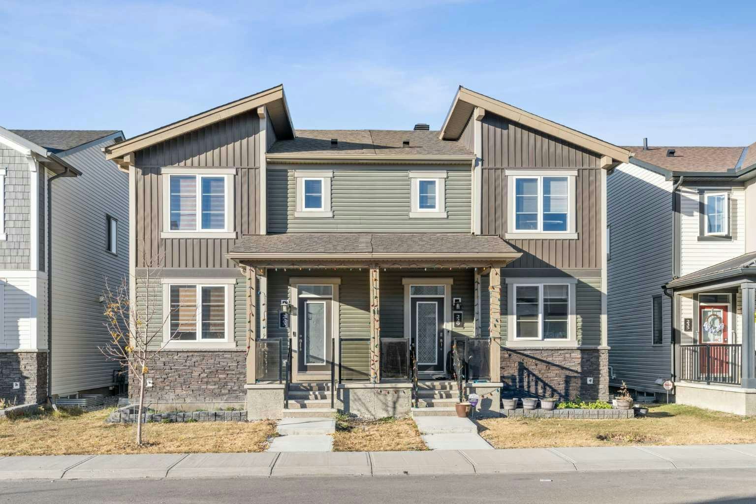 223 Carrington Circle, Calgary, AB, T3P 0Y4