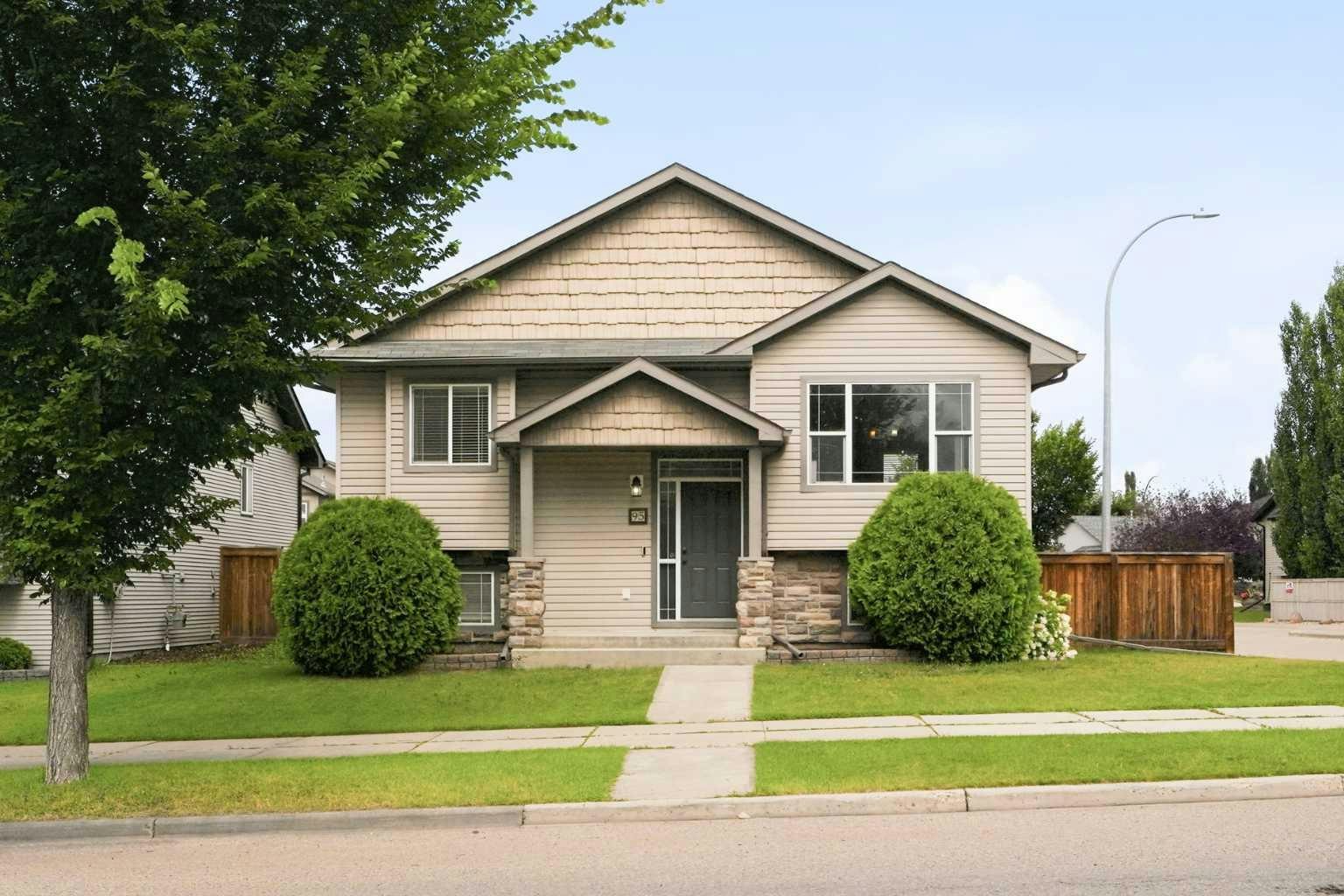 95 Inglewood Drive, Red Deer, AB, T4R 0B2