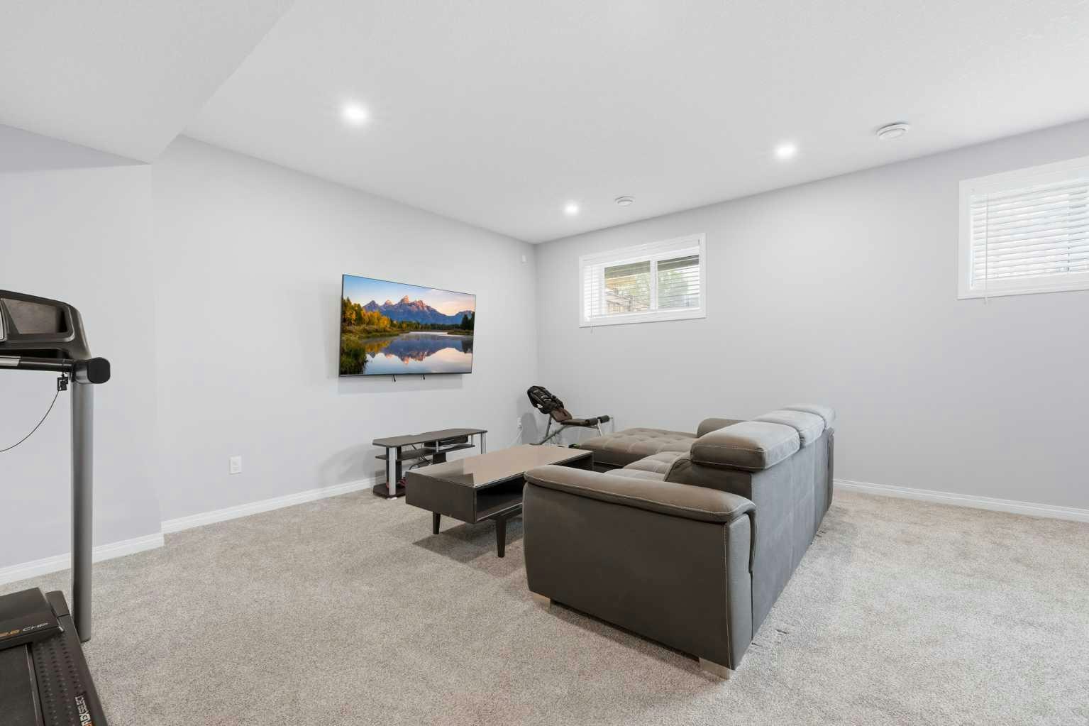 102 Yorkville Green SW, Calgary, AB, T2X 4K1 - 37