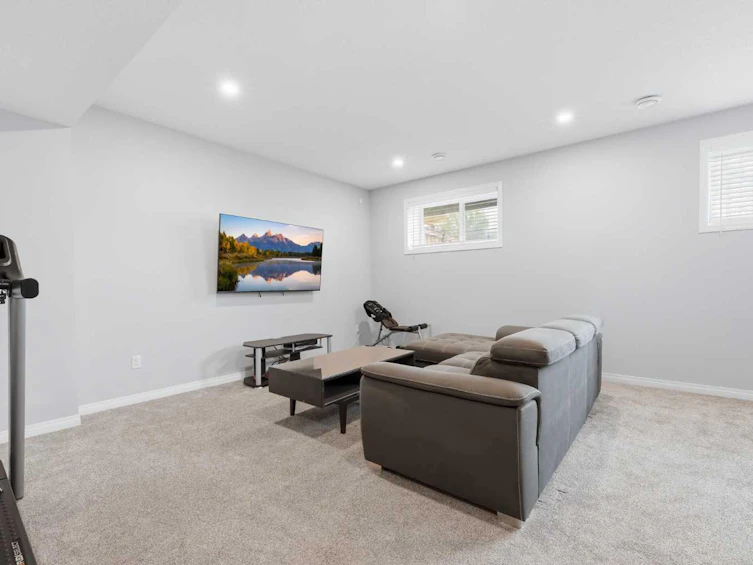 102 Yorkville Green SW, Calgary, AB, T2X 4K1 - 37