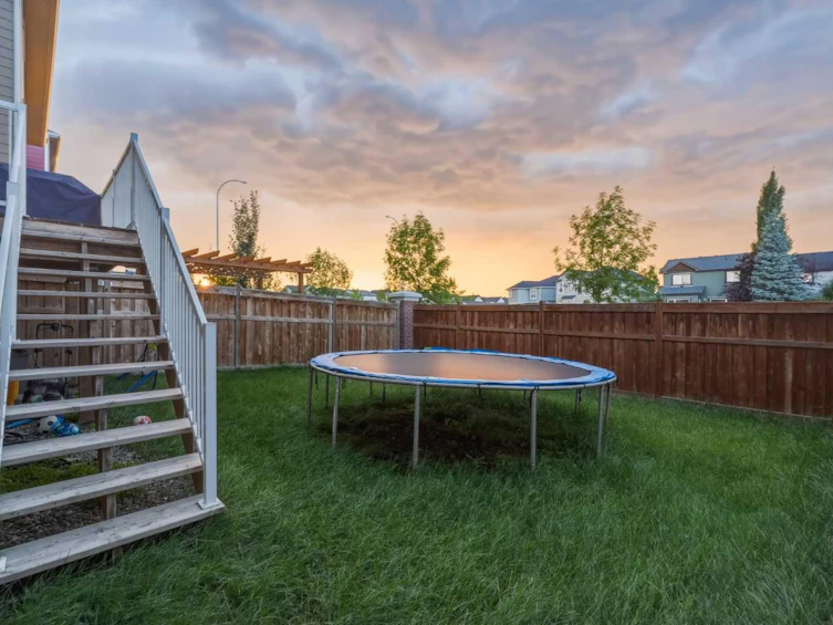 102 Yorkville Green SW, Calgary, AB, T2X 4K1 - 39