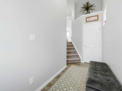 102 Yorkville Green SW - 5