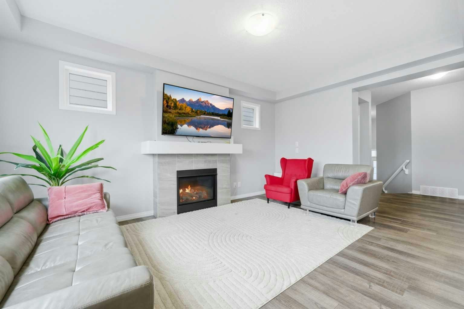 102 Yorkville Green SW, Calgary, AB, T2X 4K1 - 7