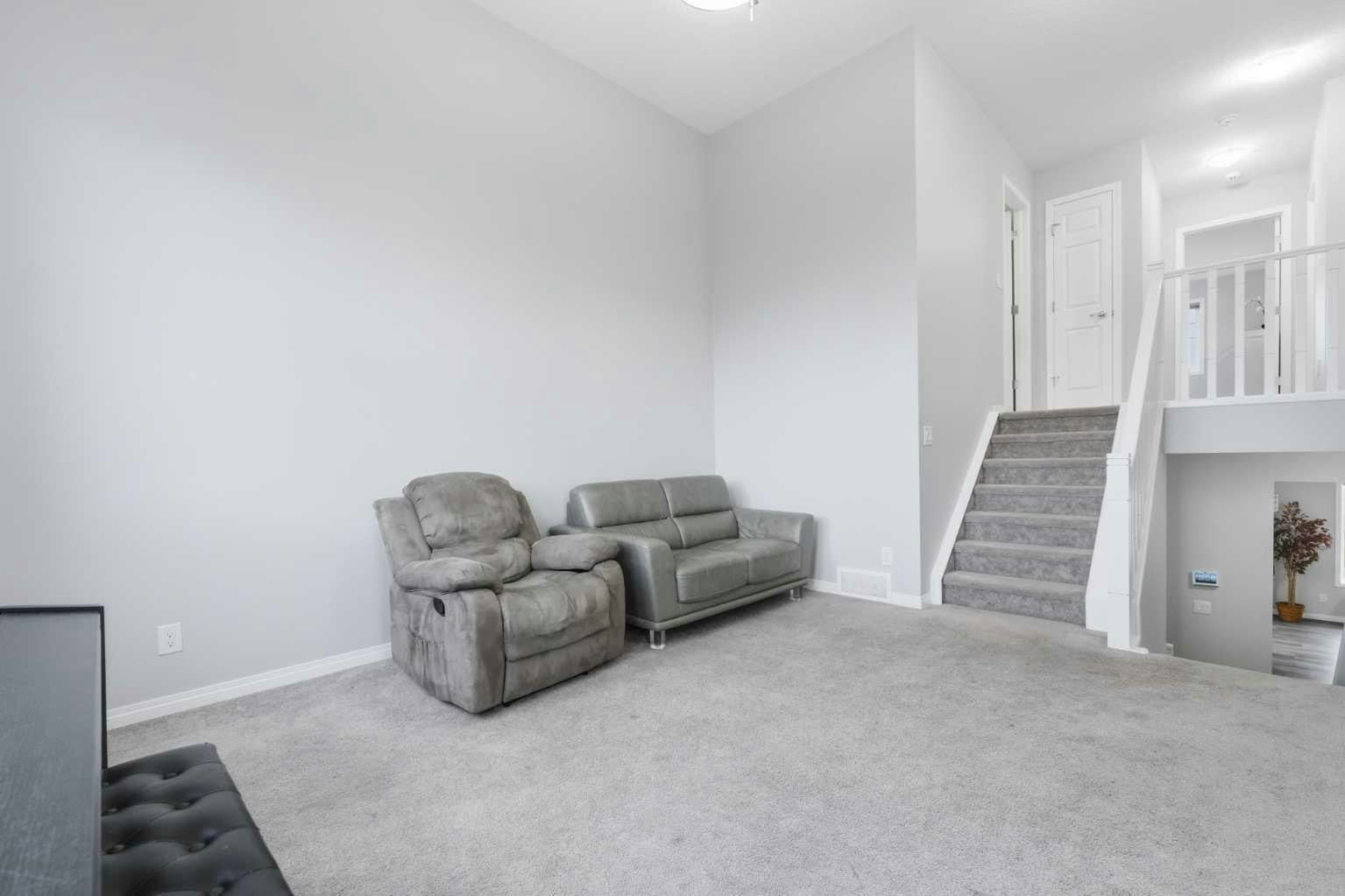 102 Yorkville Green SW, Calgary, AB, T2X 4K1 - 17