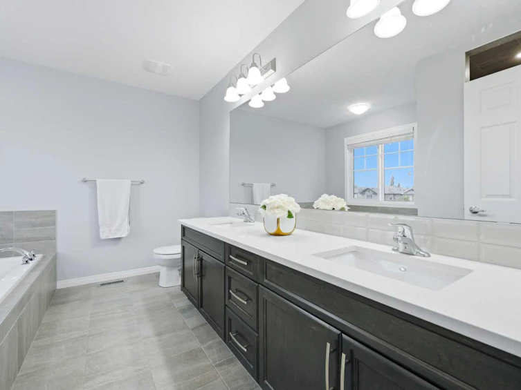 102 Yorkville Green SW, Calgary, AB, T2X 4K1 - 24