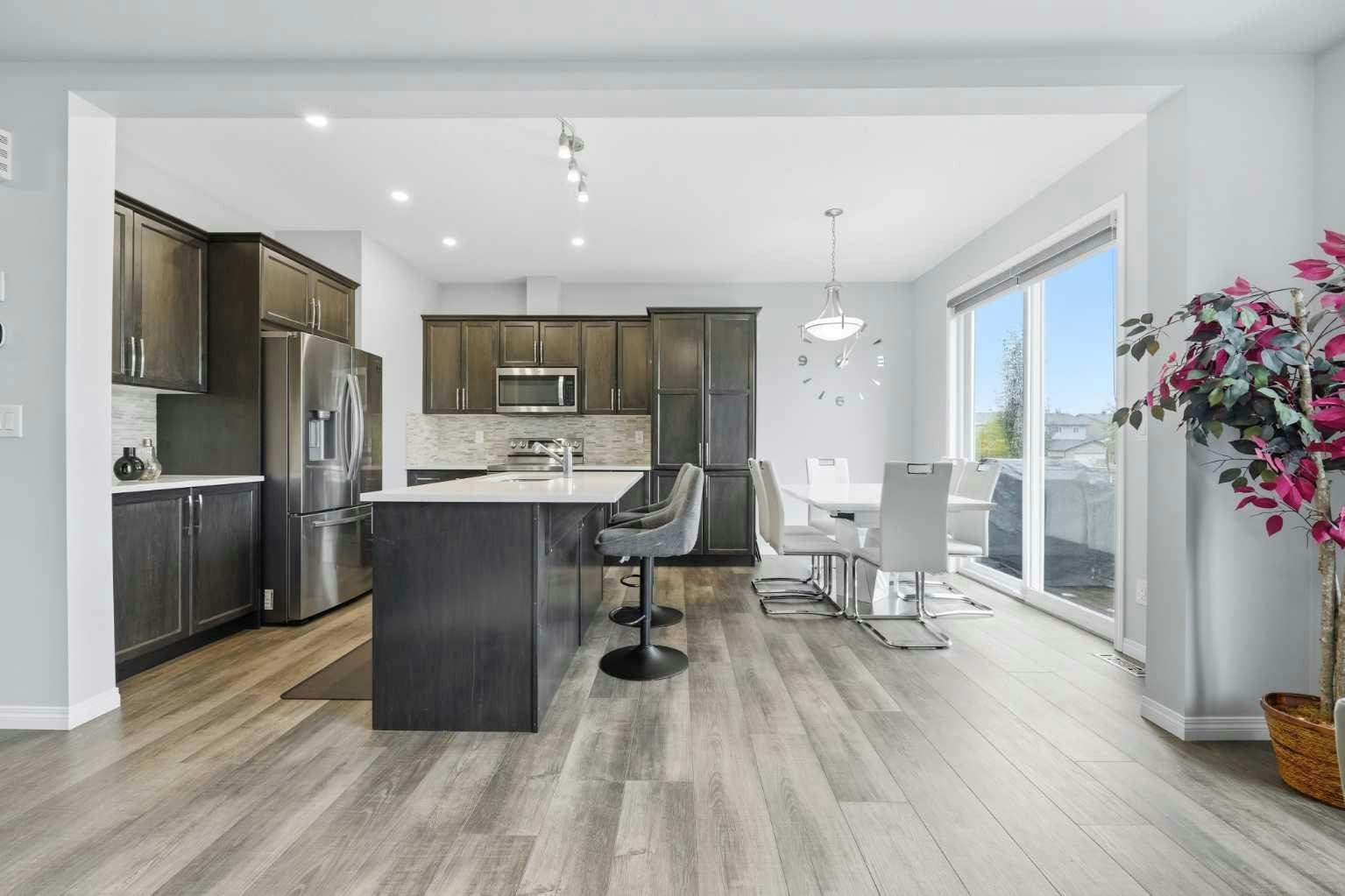 102 Yorkville Green SW, Calgary, AB, T2X 4K1 - 14
