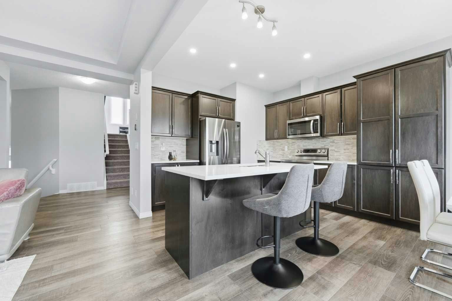 102 Yorkville Green SW, Calgary, AB, T2X 4K1 - 10
