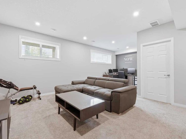 102 Yorkville Green SW, Calgary, AB, T2X 4K1 - 36