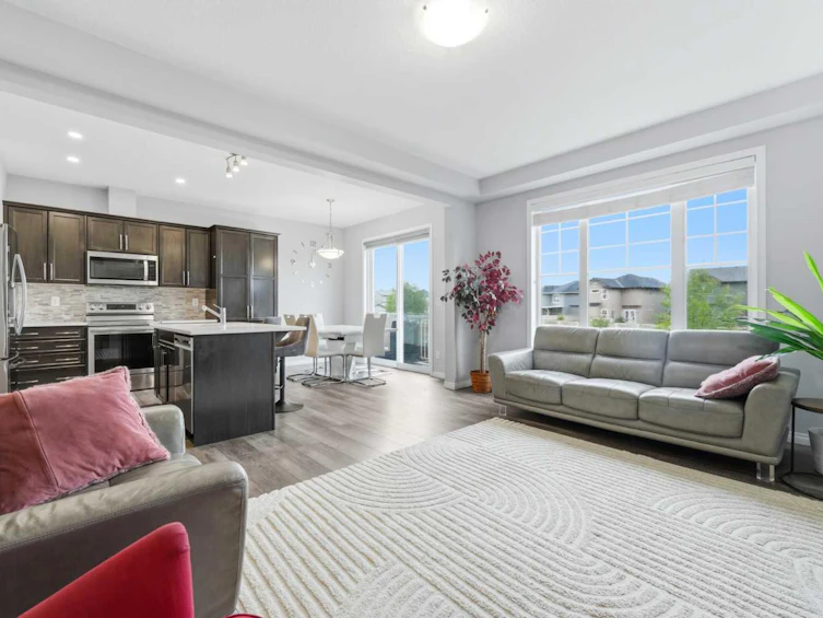 102 Yorkville Green SW, Calgary, AB, T2X 4K1 - 9