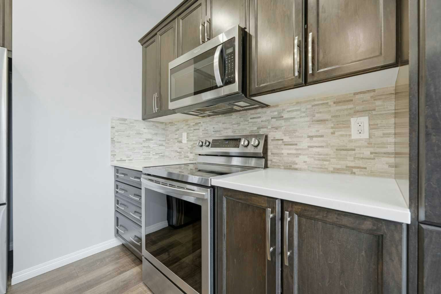 102 Yorkville Green SW, Calgary, AB, T2X 4K1 - 12