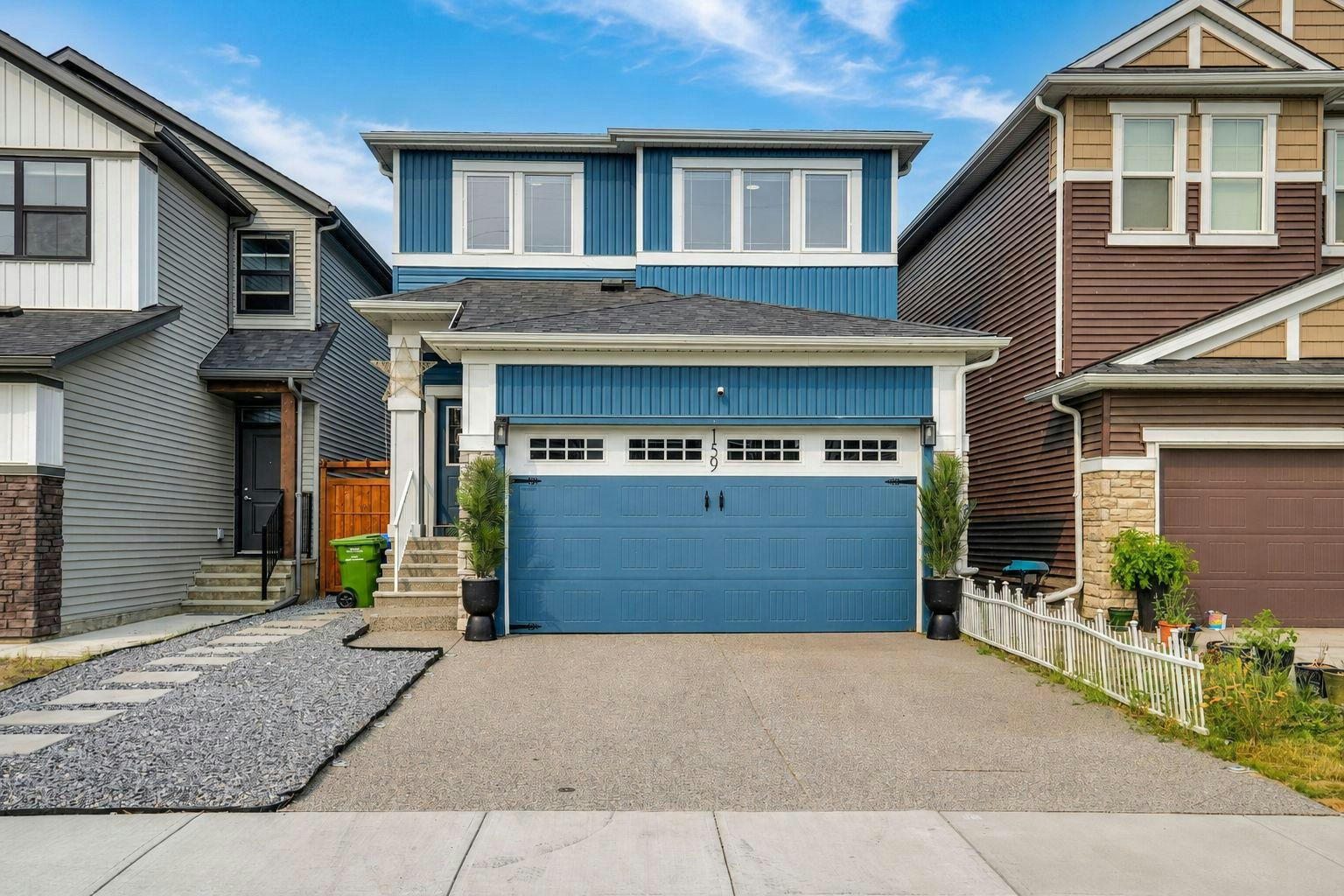 159 Hotchkiss Manor SE, Calgary, AB, T3S 0J5