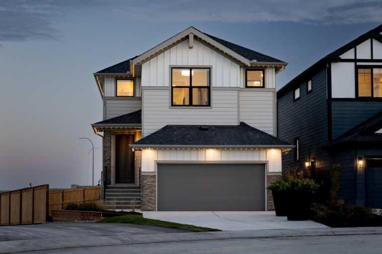 43 Marmot Grove NW, Calgary, AB, T3R 2H1