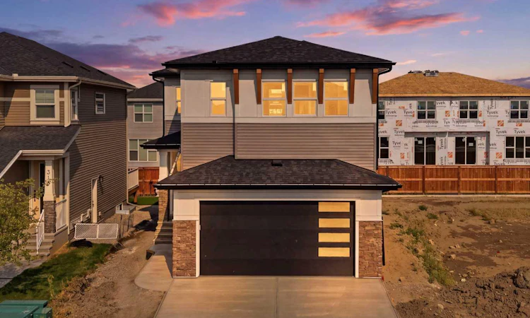 319 Kinniburgh Loop