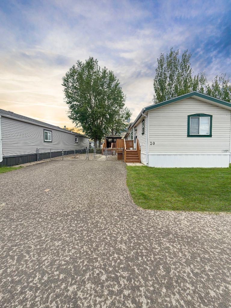 20-1712 23st Street, Coaldale, AB, T1M 1K5
