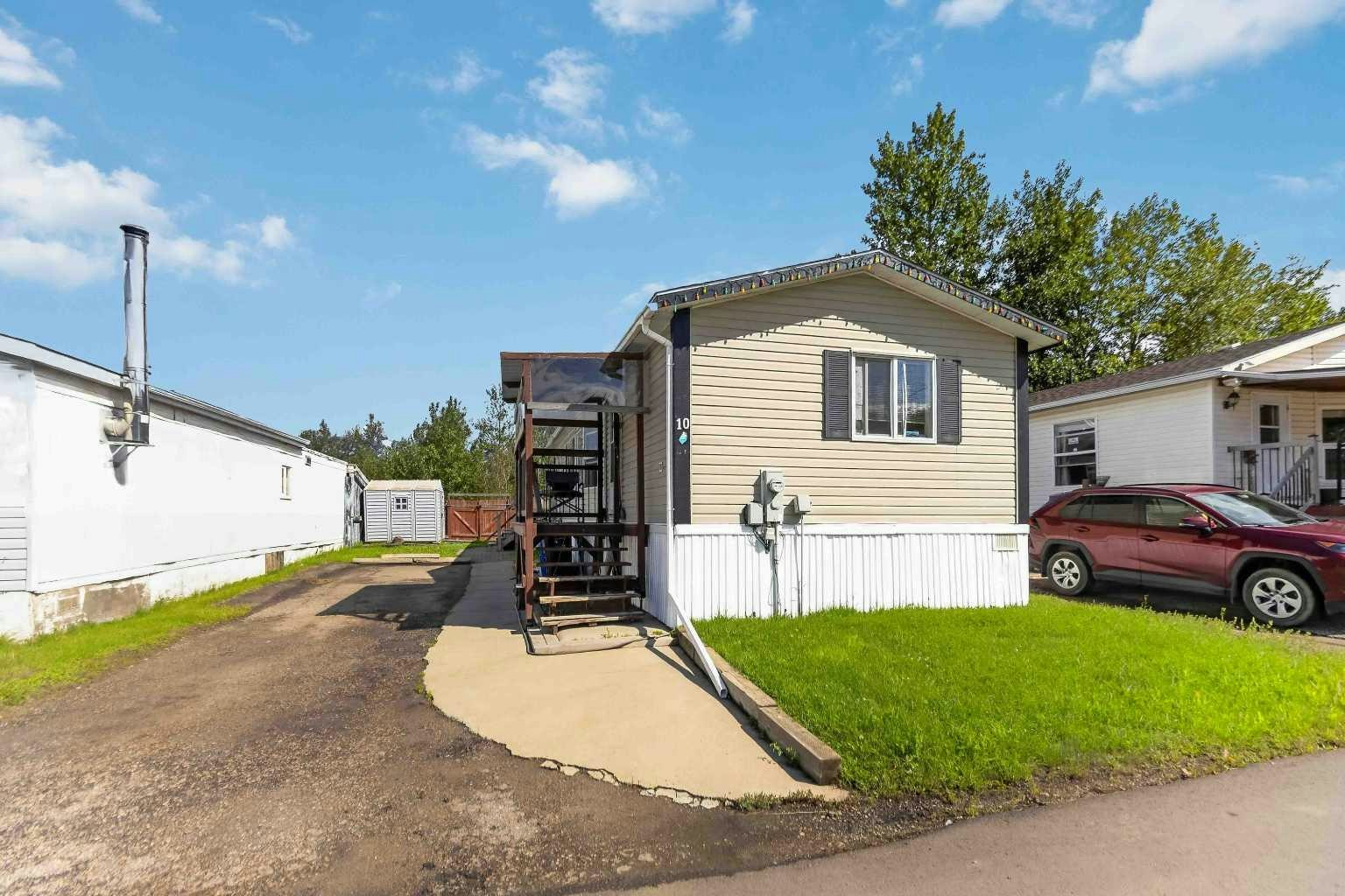10 Pelican Drive, Fort Mcmurray, AB, T9H 1G4