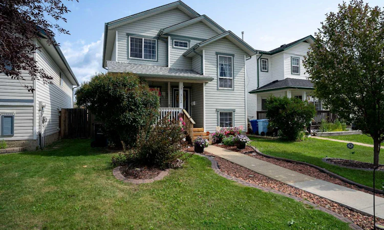 312 Diefenbaker Drive