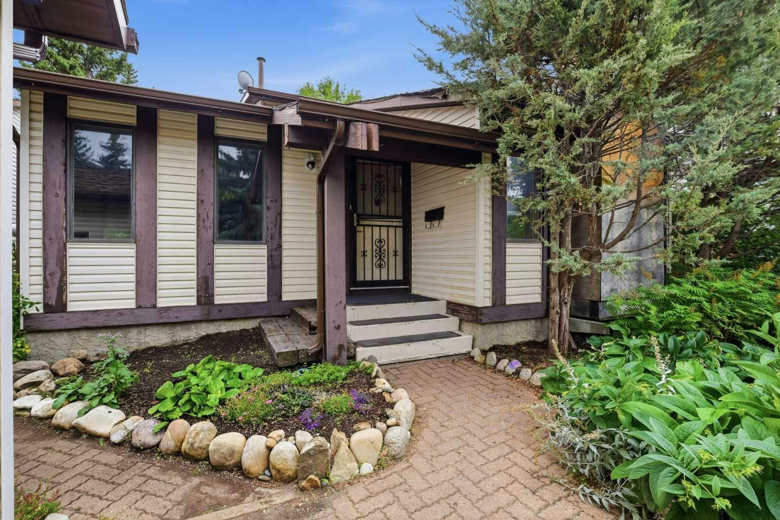 816 Ranchview Circle NW, Calgary, AB, T3B 1G3
