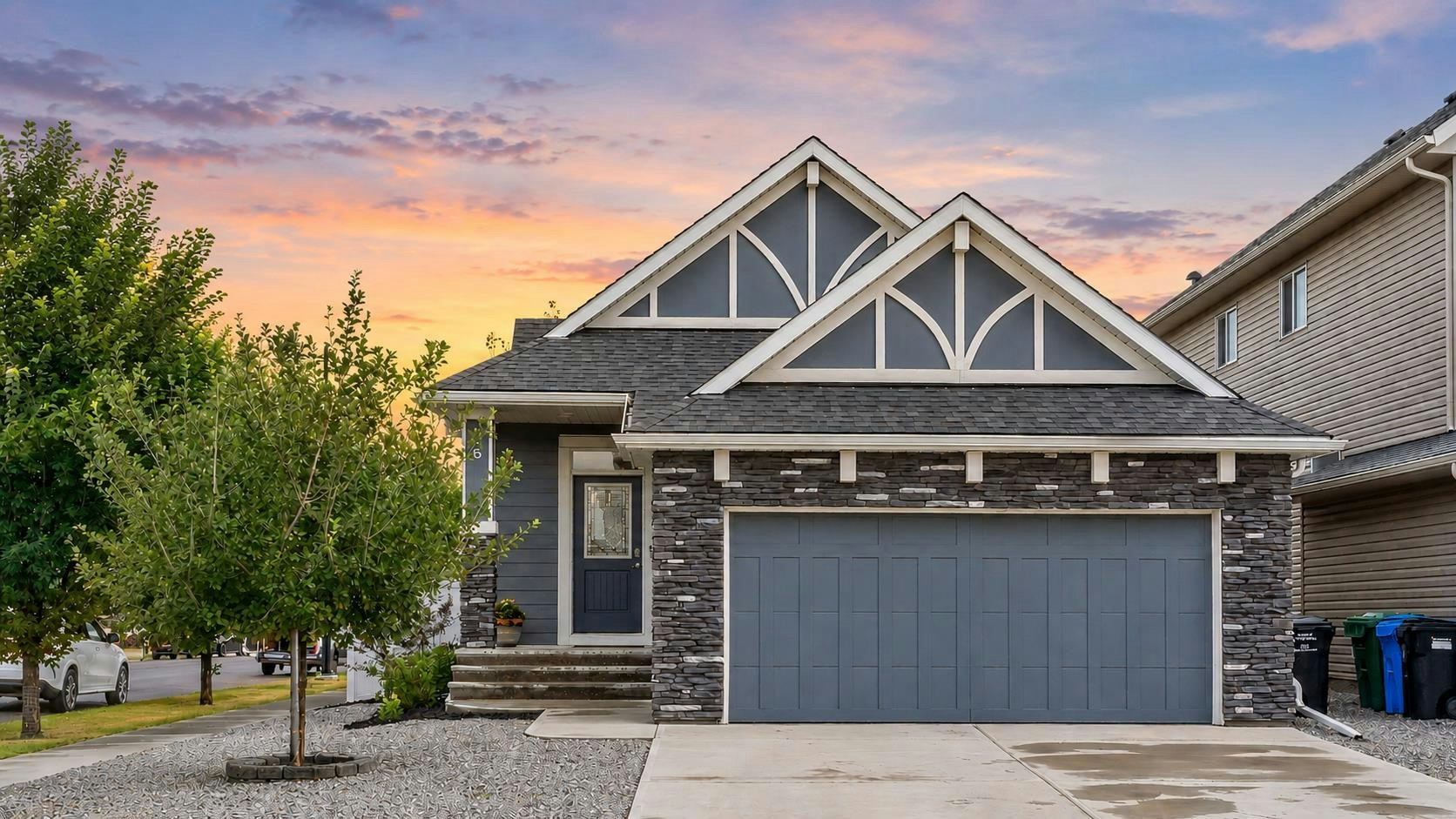 6 Legacy Heath SE, Calgary, AB, T2X 2G7
