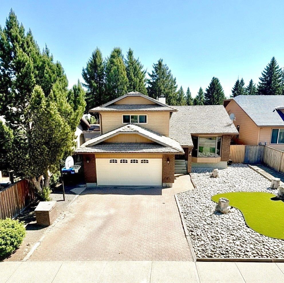 42 Ridgewood Boulevard W, Lethbridge, AB, T1K 6B9