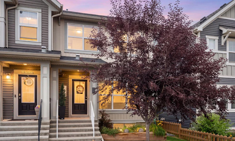 524 Midtown Street SW