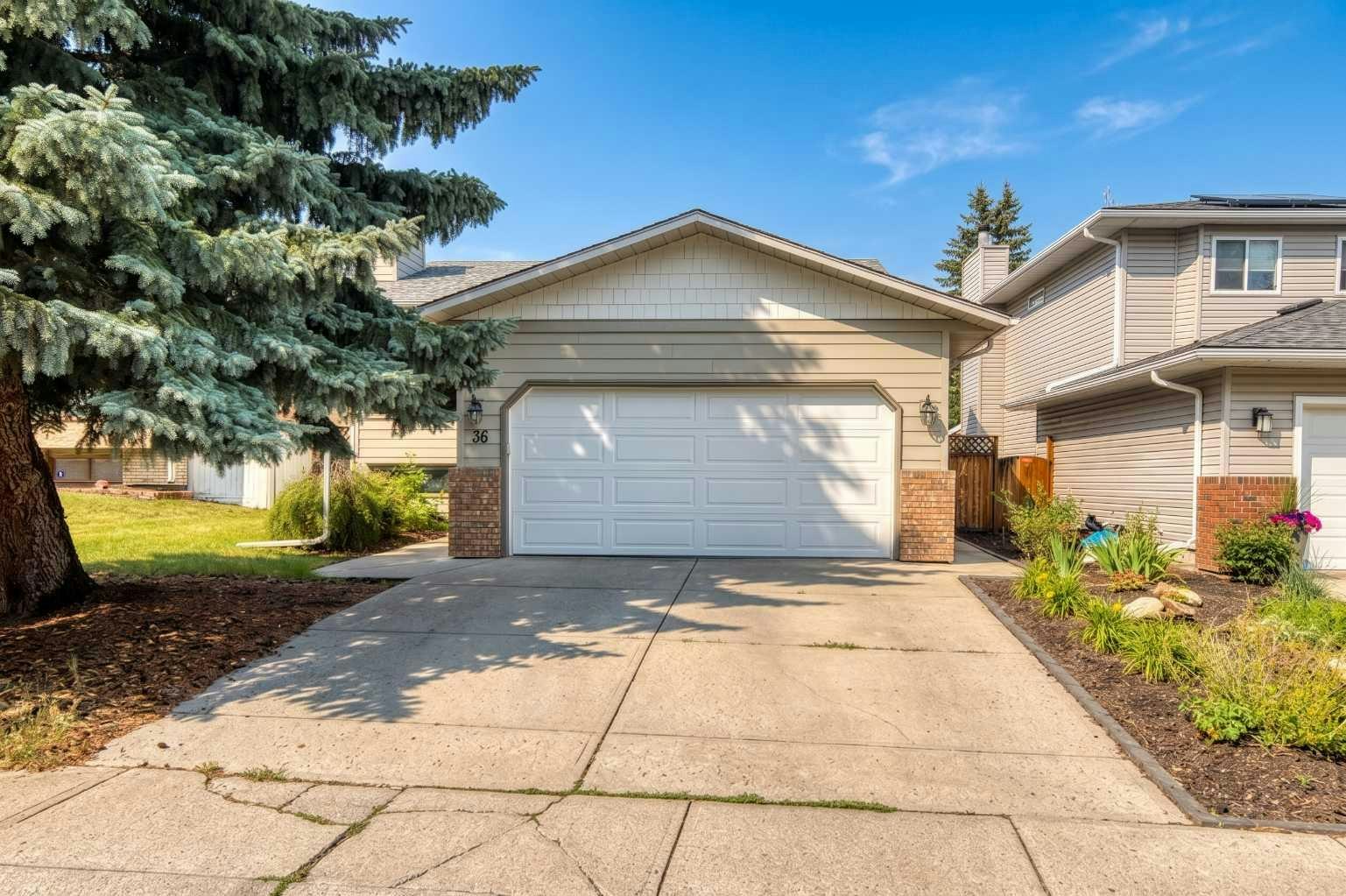 36 Shannon Circle SW, Calgary, AB, T2Y 2K4