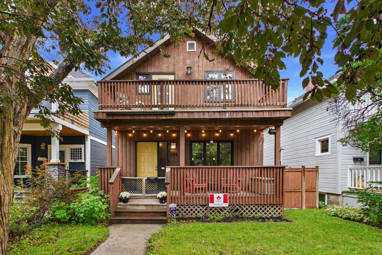 224 10a Street NW, Calgary, AB, T2N 1W6