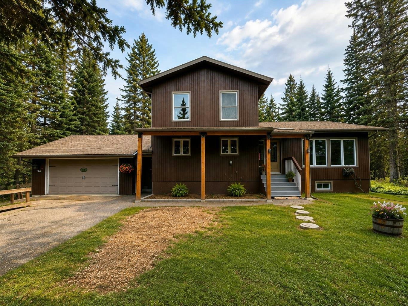 94 Redwood Meadows Drive, Rural Rocky View County, AB, T3Z 1A3