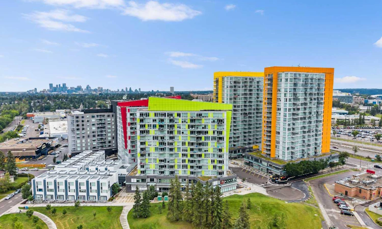 811-30 Brentwood Common NW