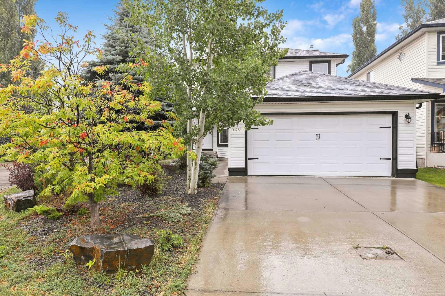230 Shannon Square SW, Calgary, AB, T2Y 4K2