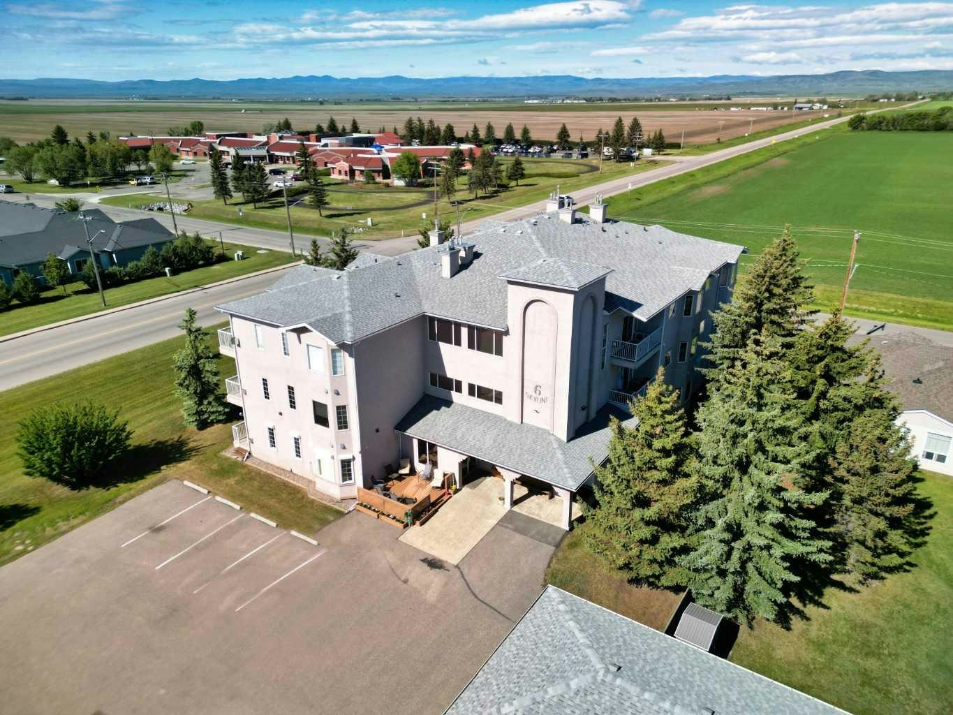 102-6 Skyline Crescent, Claresholm, AB, T0L 0T0