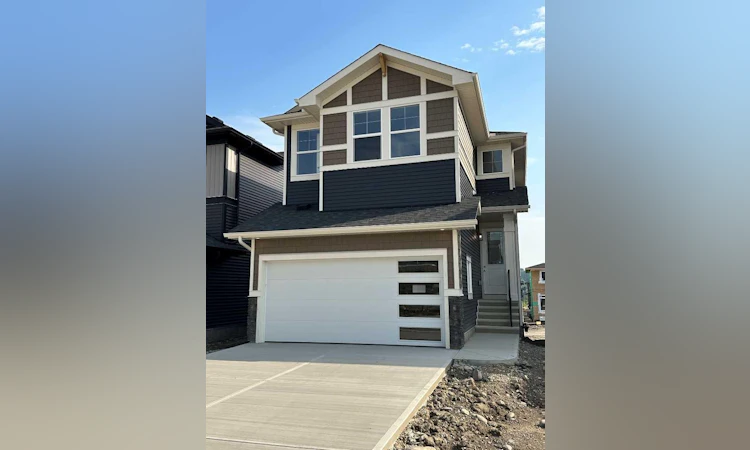 16 Topaz Place