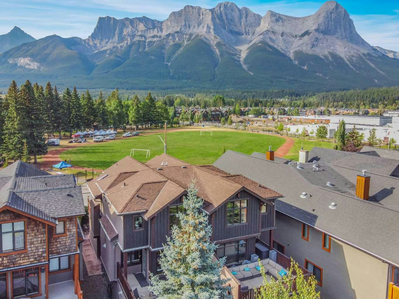 617 7 Street, Canmore, AB, T1W 2C4