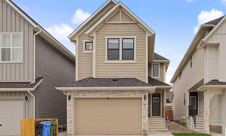 67 Copperhead Grove SE