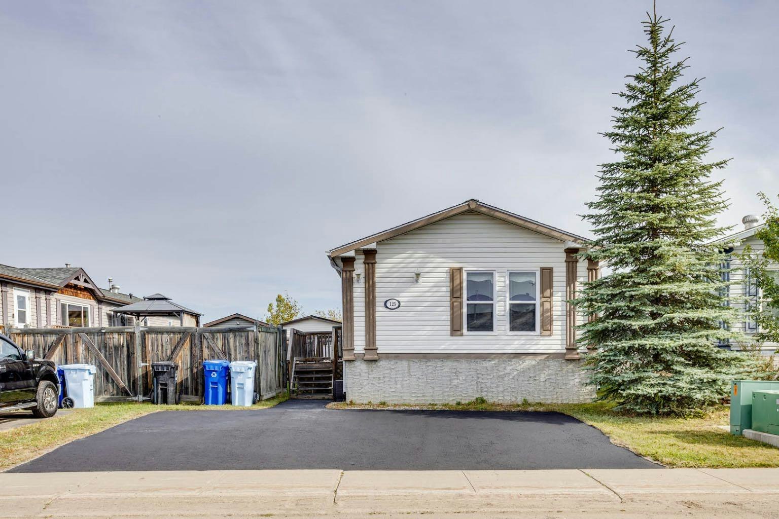 125 Elm Street, Fort Mcmurray, AB, T9K 0J9