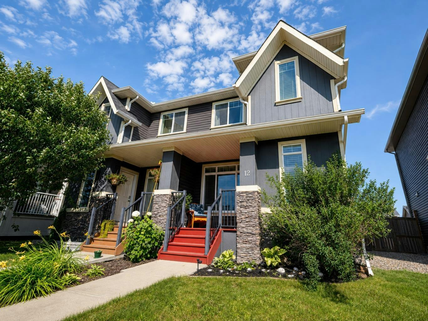 12 Fireside Bend, Cochrane, AB, T4C 0V6