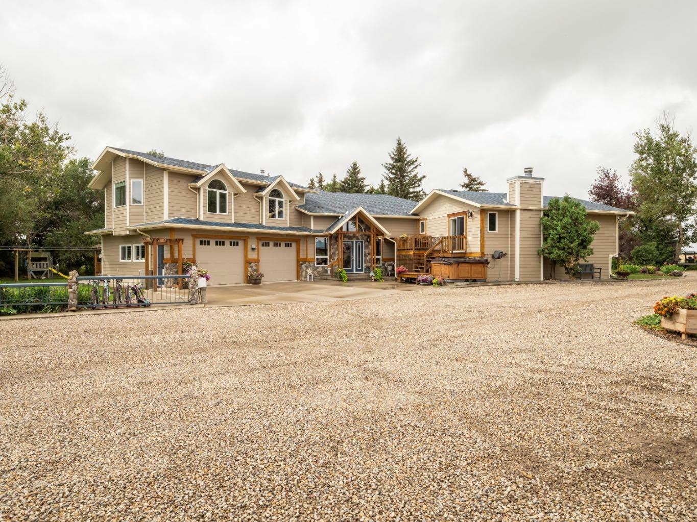 95015 222 Range, Lethbridge, AB, T0L 0V0