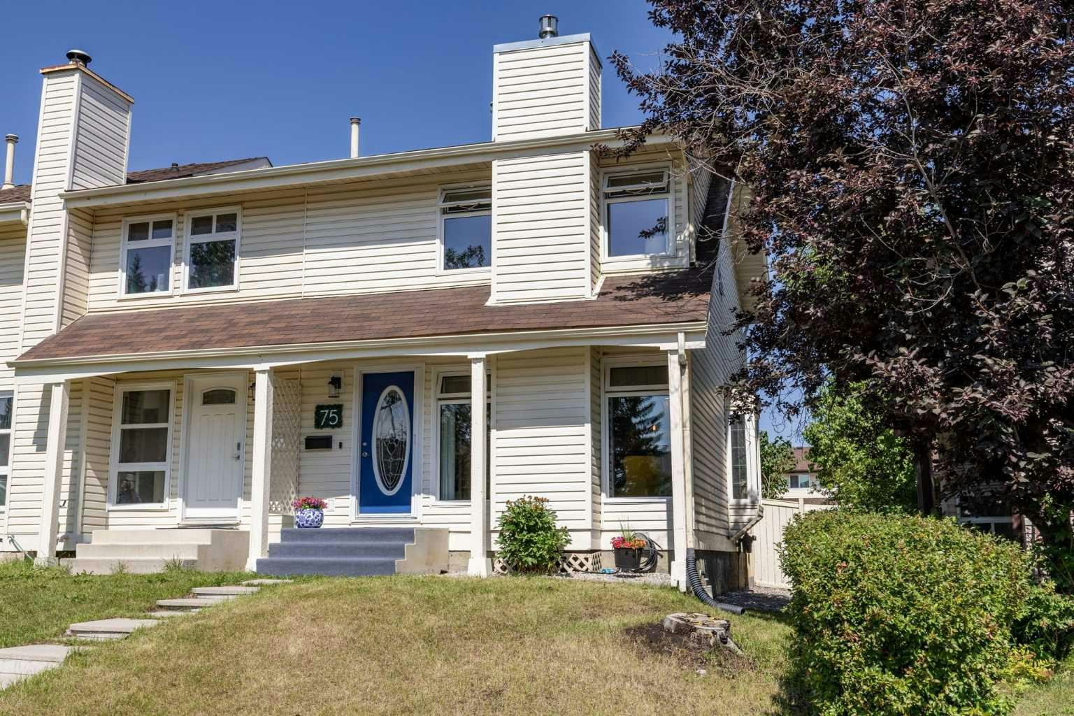 75 Woodhill Court SW, Calgary, AB, T2W 3P1