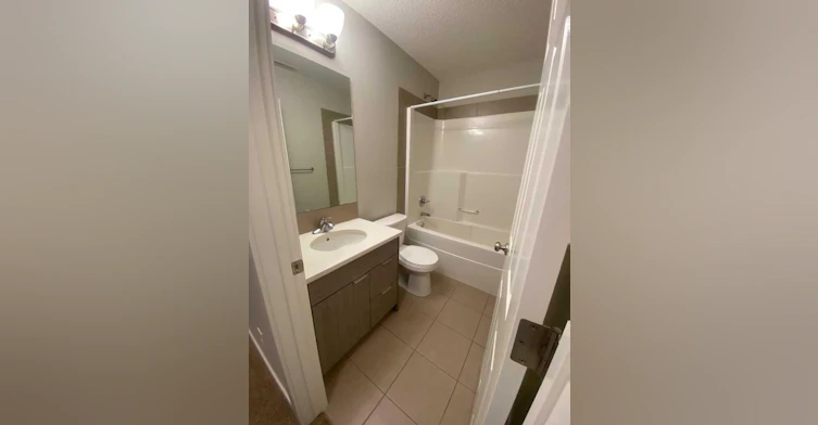 901-35 Aquitania Circle W, Lethbridge, AB, T1J 5M2 - 15